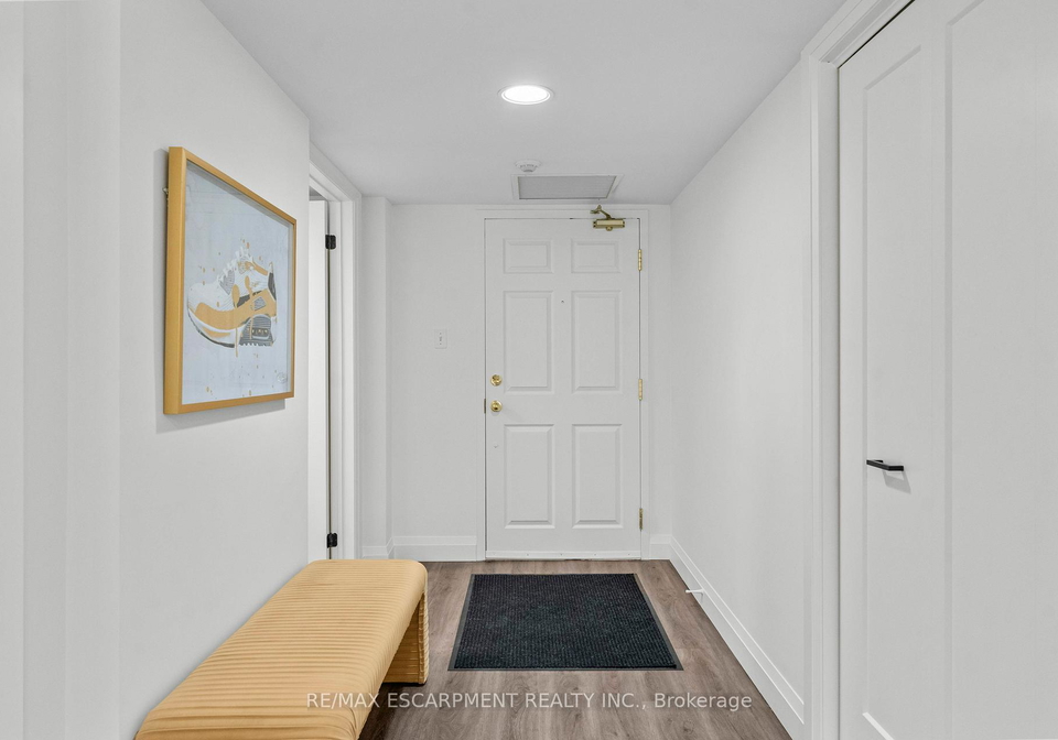 216-a-plains-road-w-burlington-ontario-w12196880