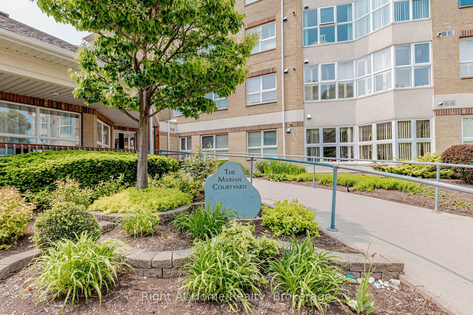 137-martin-street-milton-ontario-w12196956
