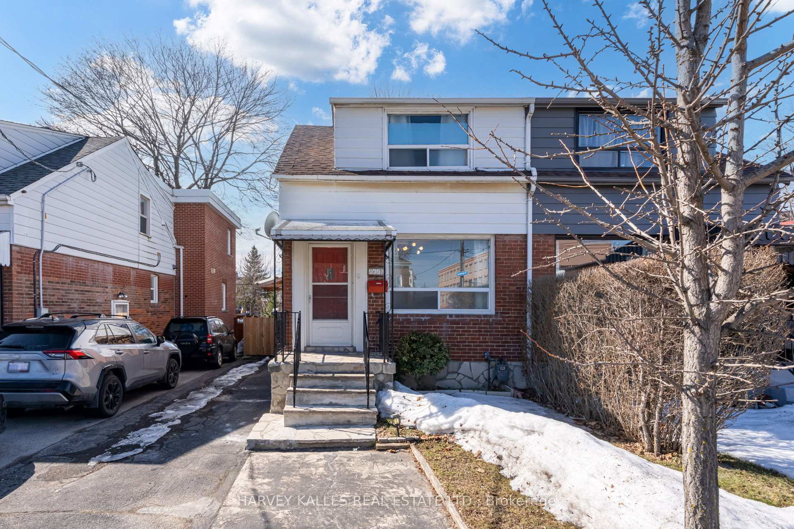 562-royal-york-road-etobicoke-ontario-w12196991