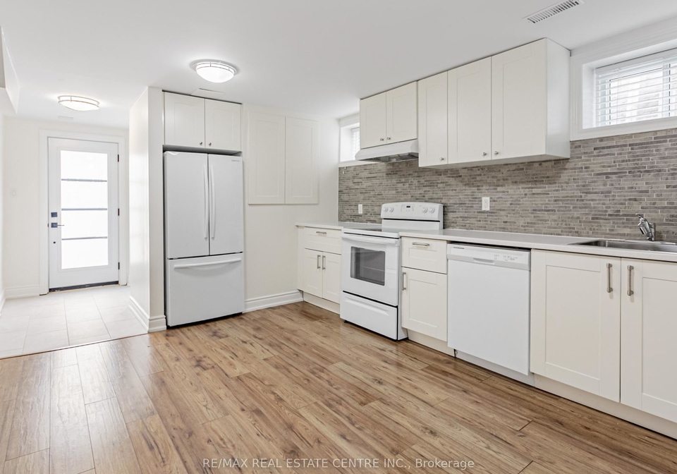 6264-atherly-crescent-mississauga-ontario-w12196999
