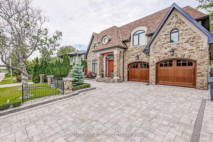 1256-mineola-gardens-mississauga-ontario-w12197024