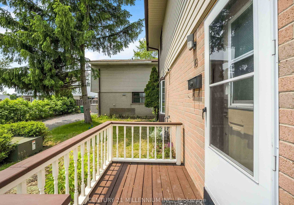 18-greenhills-square-brampton-ontario-w12197034