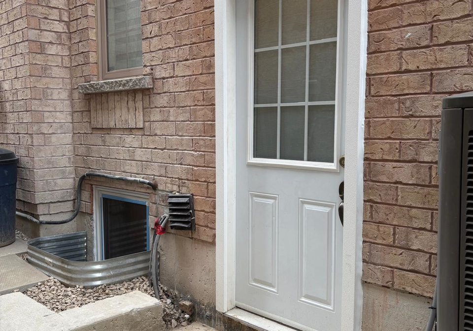5669-ethan-drive-mississauga-ontario-w12197138