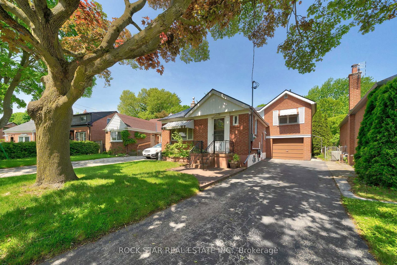 20-westleigh-crescent-etobicoke-ontario-w12197198