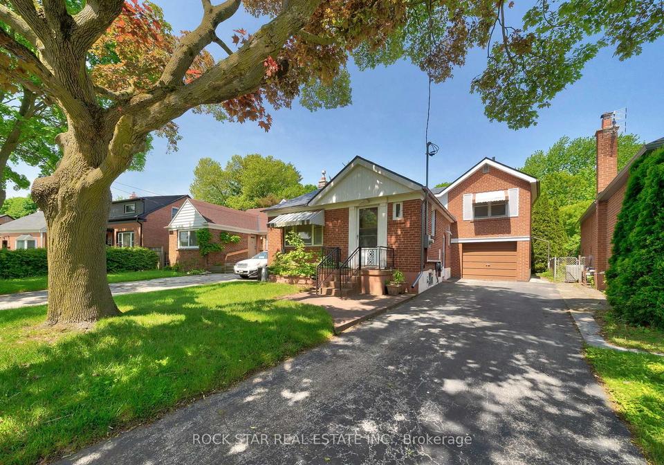 20-westleigh-crescent-etobicoke-ontario-w12197198