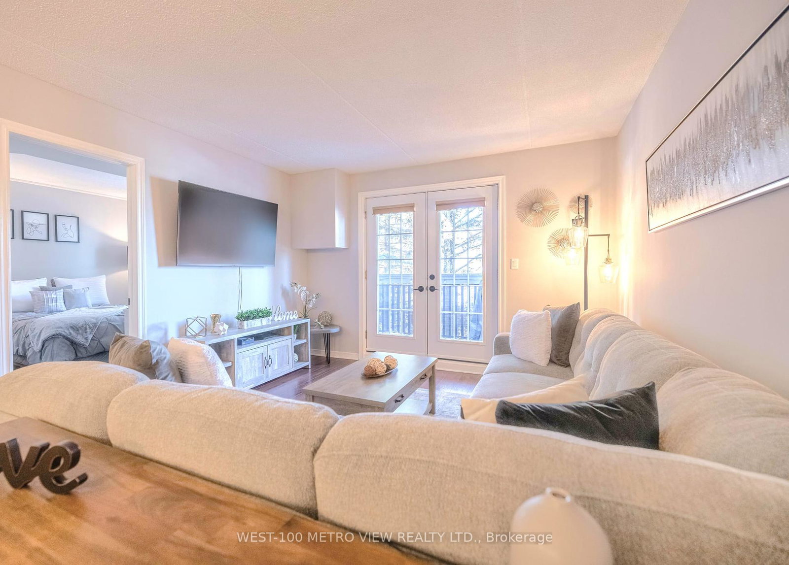 2040-cleaver-avenue-burlington-ontario-w12197367