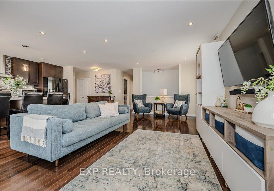 4-buckley-crescent-etobicoke-ontario-w12197417