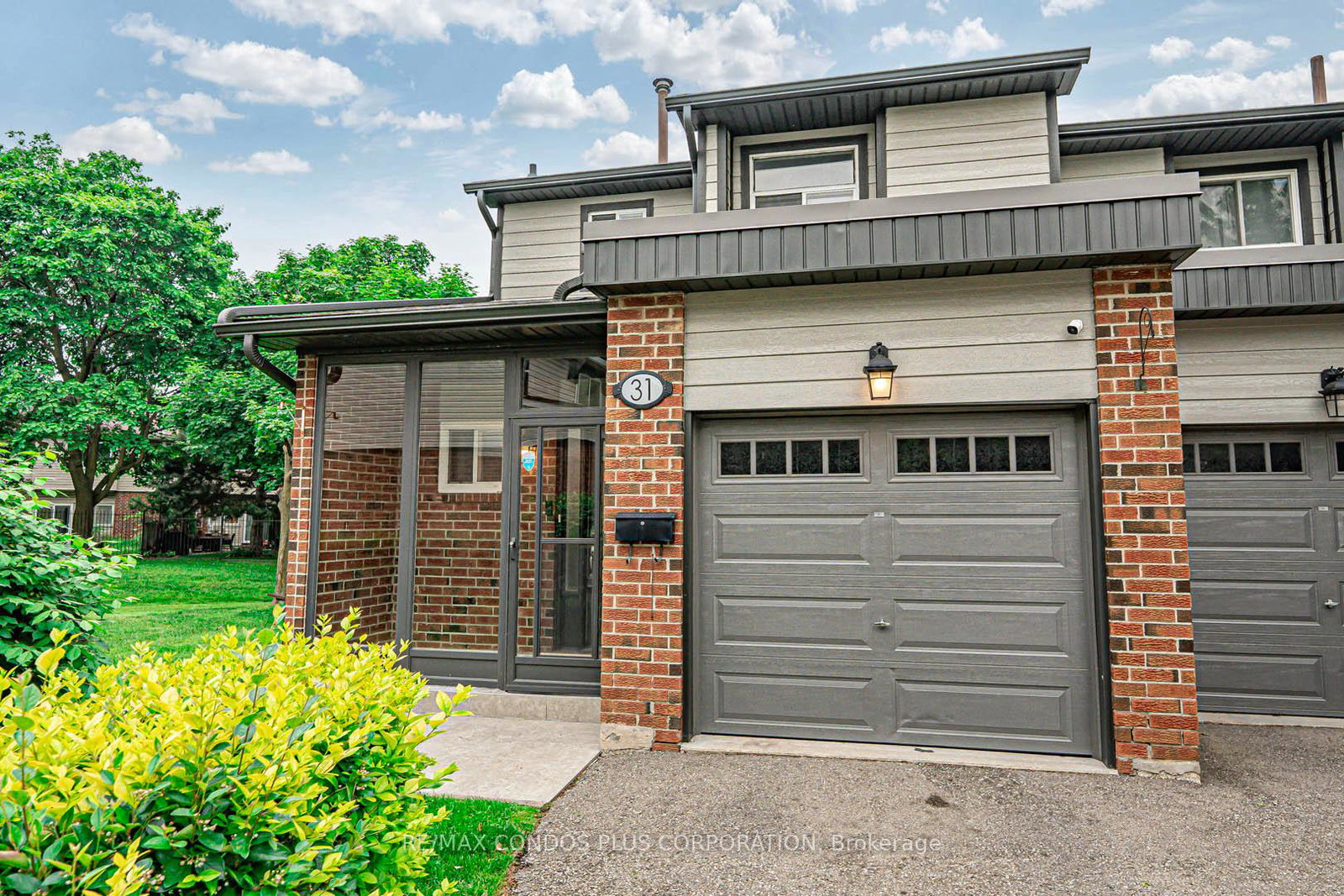 525-meadows-boulevard-mississauga-ontario-w12197559