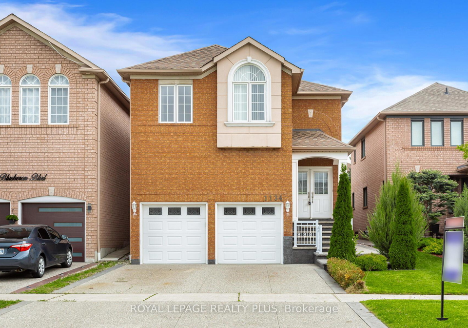 1134-blueheron-boulevard-mississauga-ontario-w12197816
