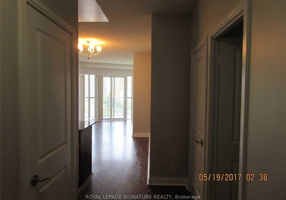 60-absolute-avenue-mississauga-ontario-w12197867