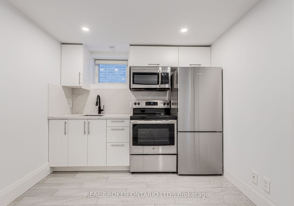 613-harvie-avenue-toronto-ontario-w12198199