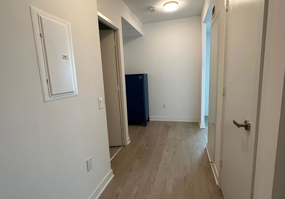 3900-confederation-parkway-mississauga-ontario-w12198239