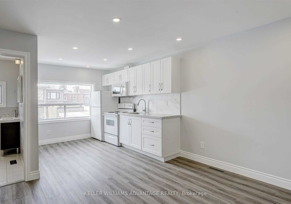 1822-dufferin-street-toronto-ontario-w12198353
