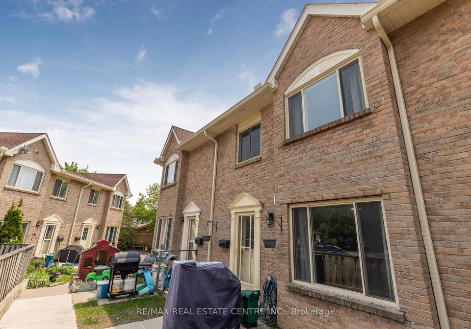4-cedar-drive-orangeville-ontario-w12198632
