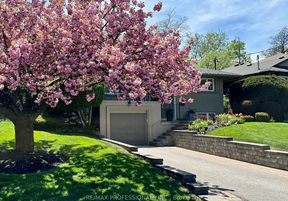 36-ravenscrest-drive-etobicoke-ontario-w12198644