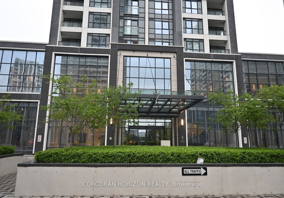 7-mabelle-avenue-etobicoke-ontario-w12199137