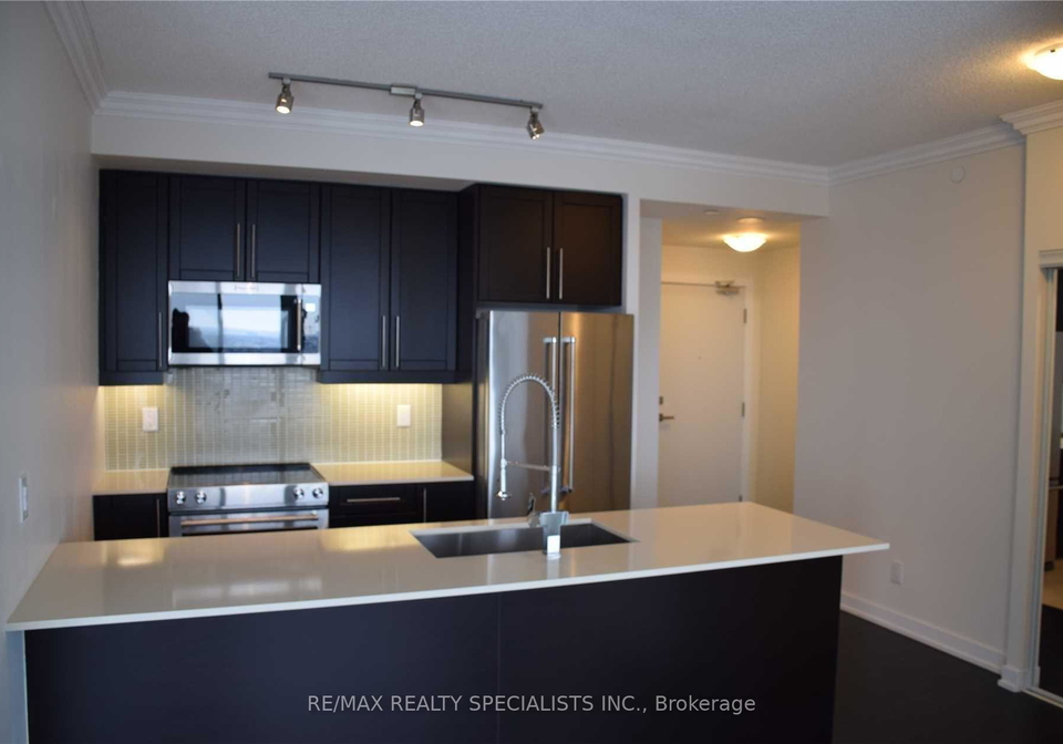 510-curran-place-mississauga-ontario-w12199395