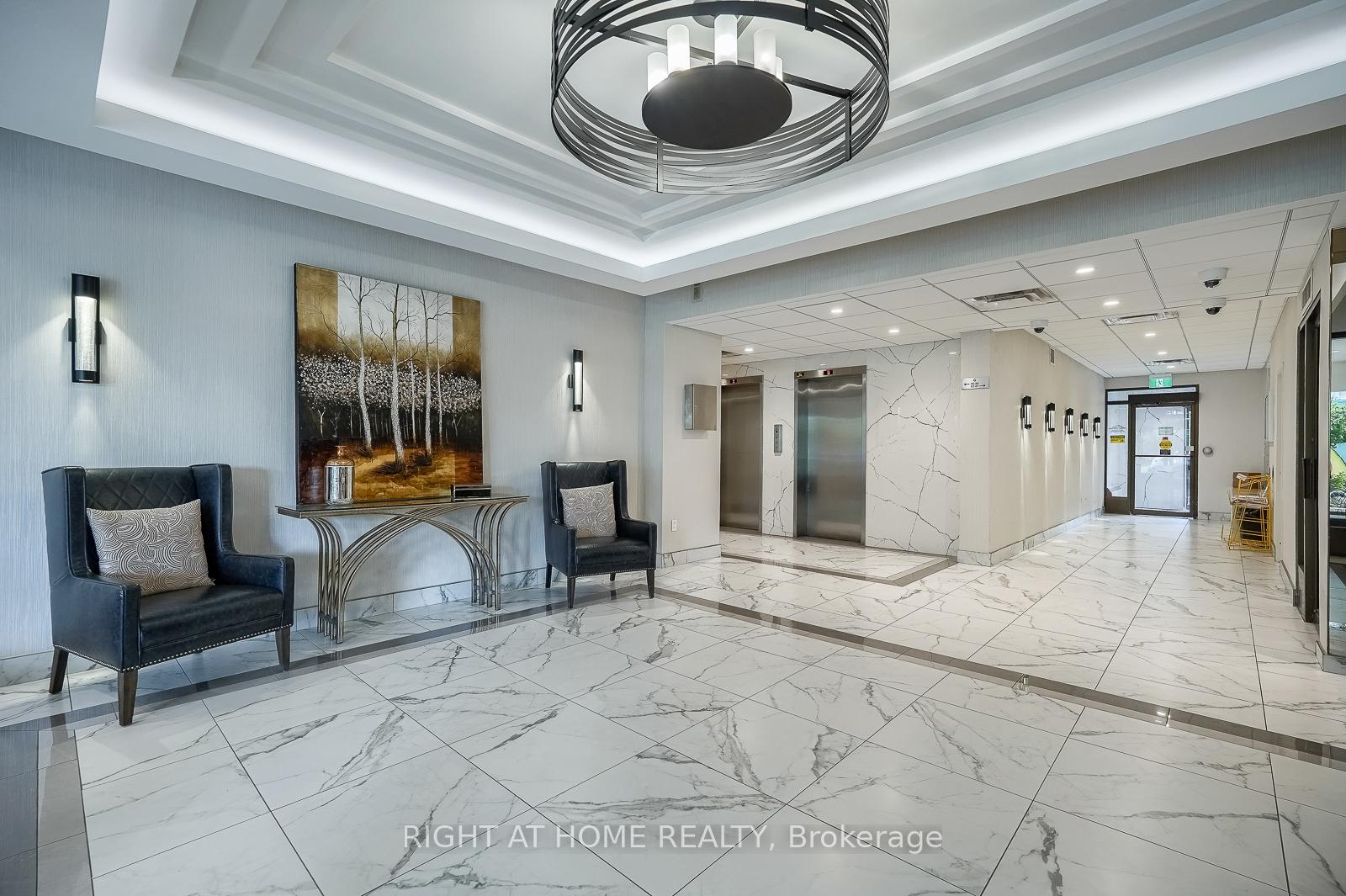 2542-argyle-road-mississauga-ontario-w12199652