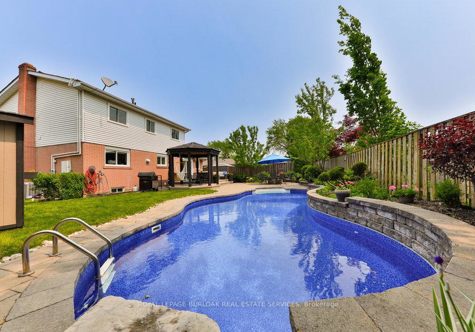 1496-clinton-court-burlington-ontario-w12199665