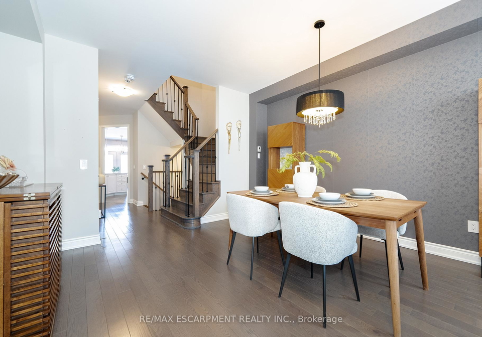 549-terrace-way-oakville-ontario-w12199743
