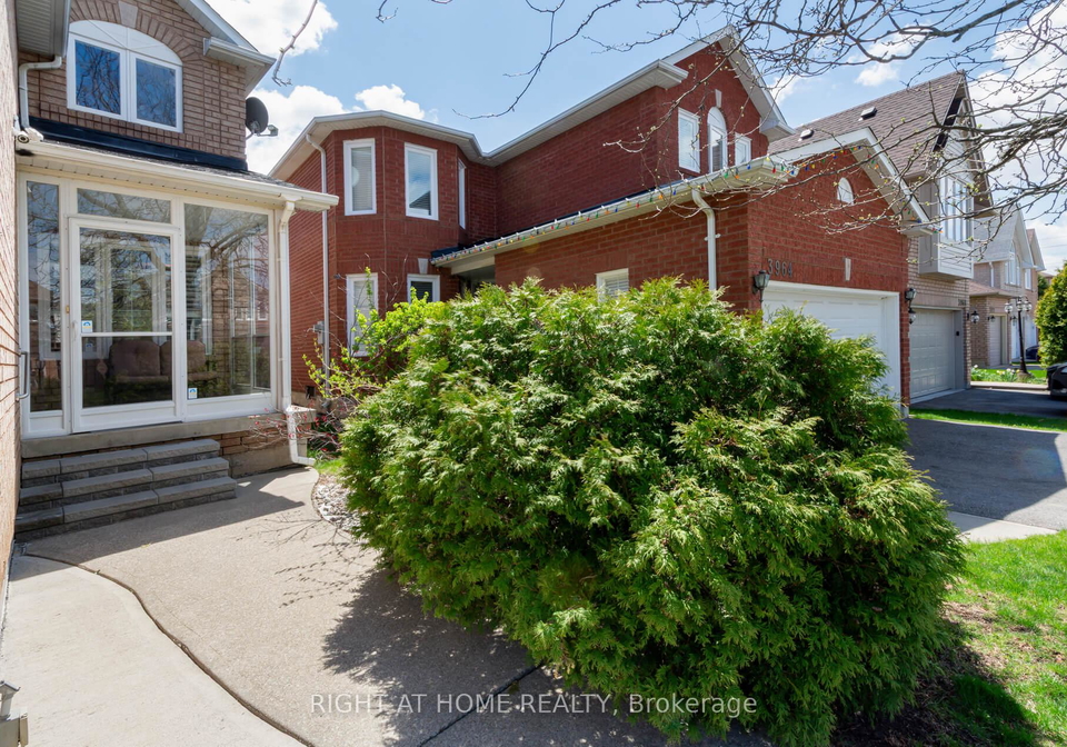 3960-honey-locust-trail-mississauga-ontario-w12199751