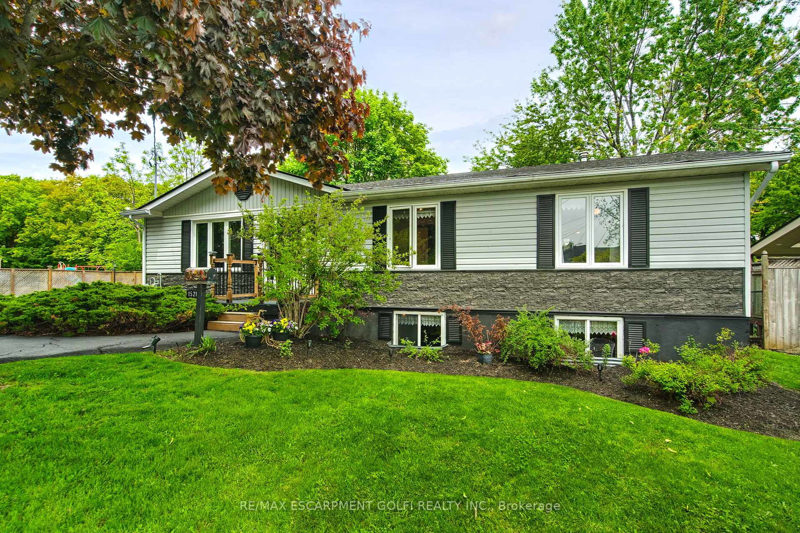 1521-norwood-avenue-burlington-ontario-w12200002