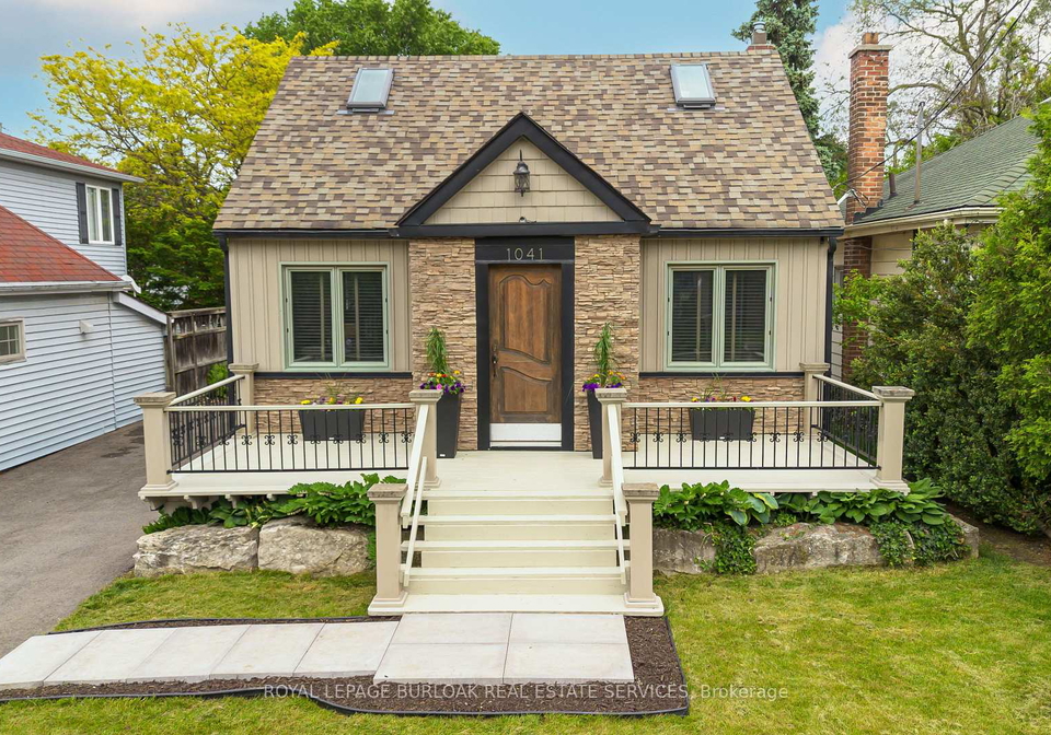 1041-plains-view-avenue-burlington-ontario-w12200203
