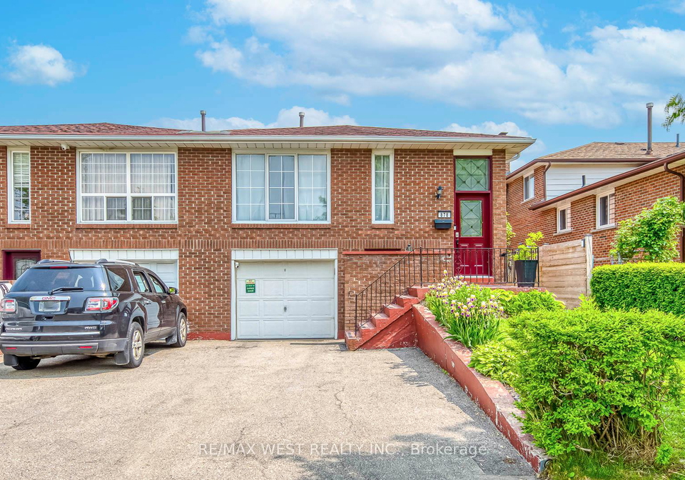 878-blairholm-avenue-mississauga-ontario-w12200392