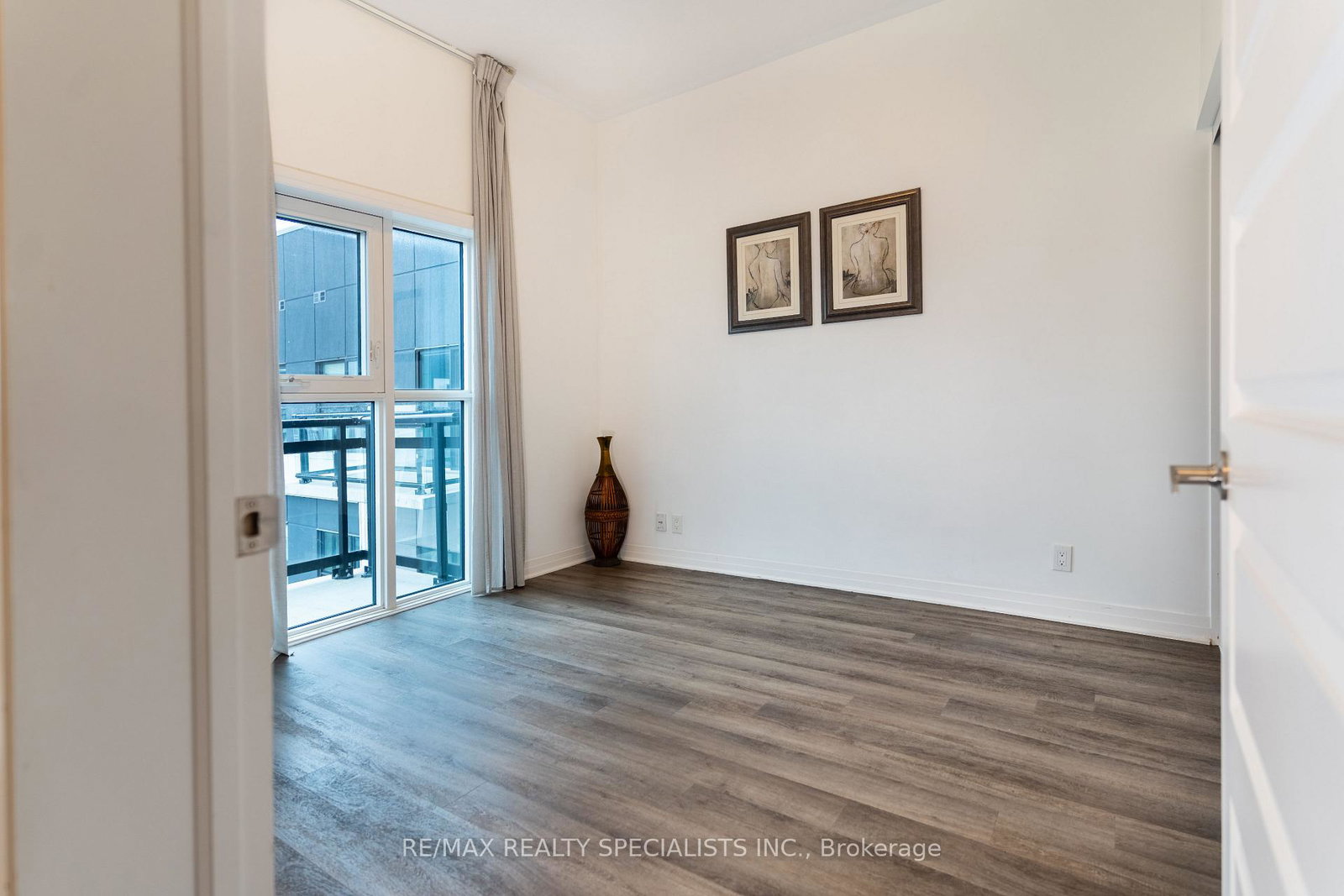 102-grovewood-common-crescent-ne-oakville-ontario-w12200738