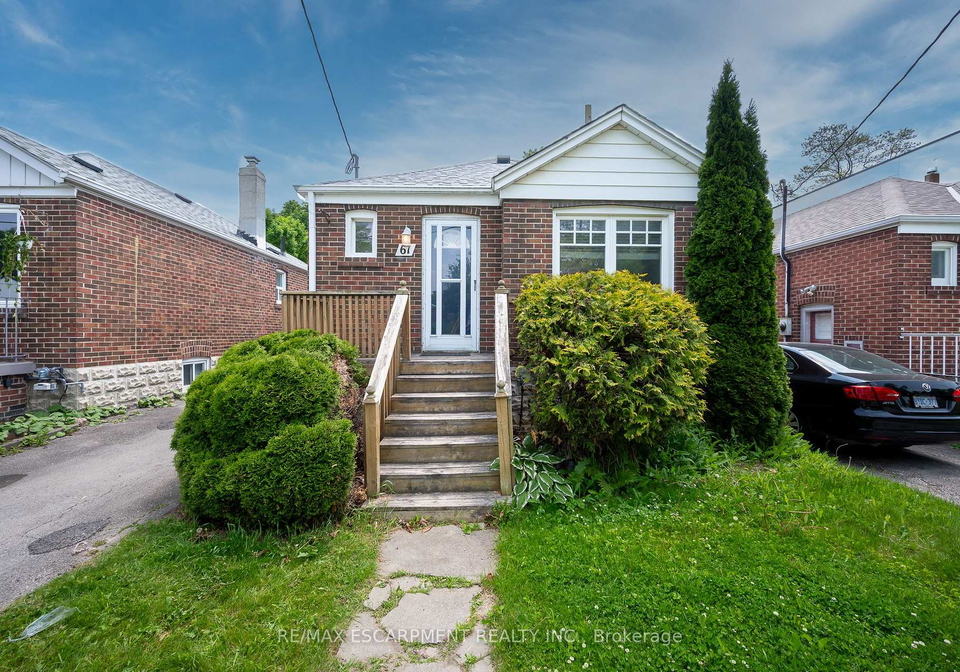 61-struthers-street-etobicoke-ontario-w12200900