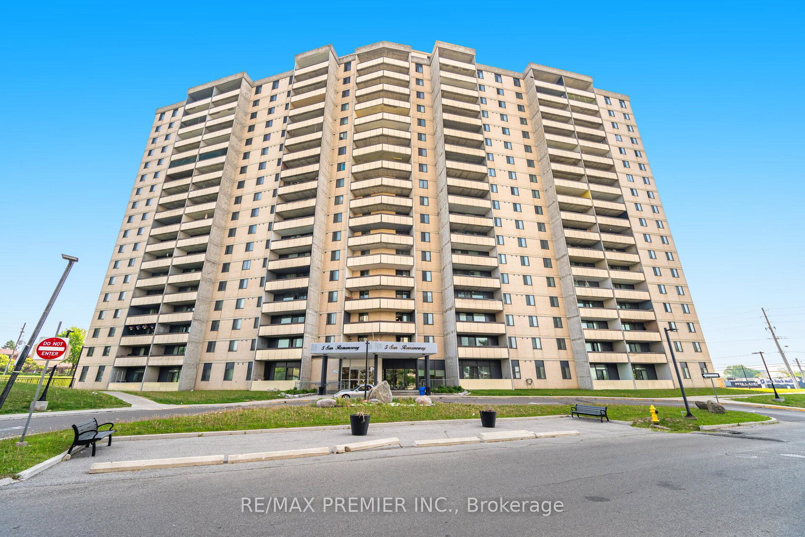 5-san-romanoway-york-ontario-w12200966