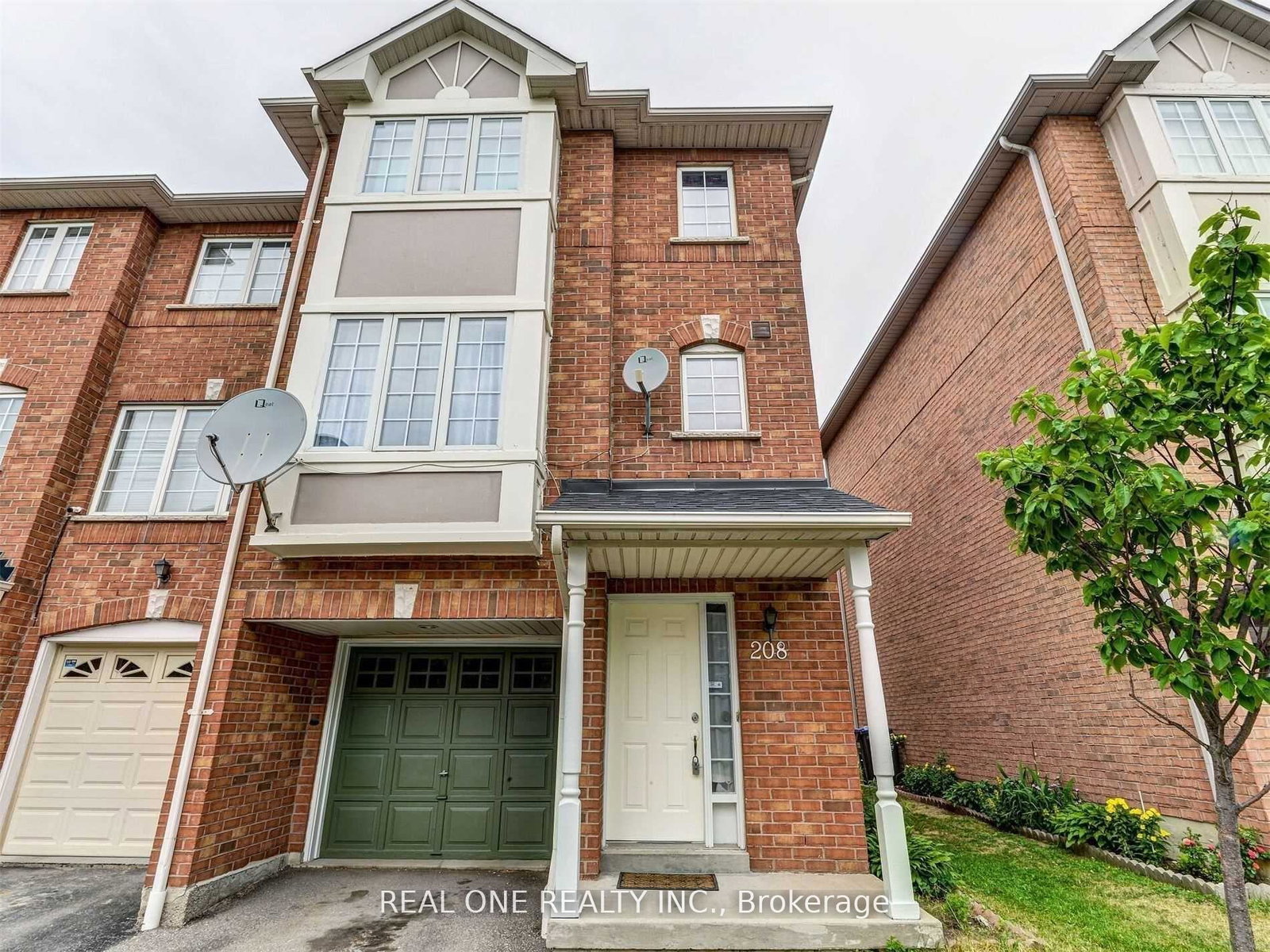 80-acorn-place-mississauga-ontario-w12201047