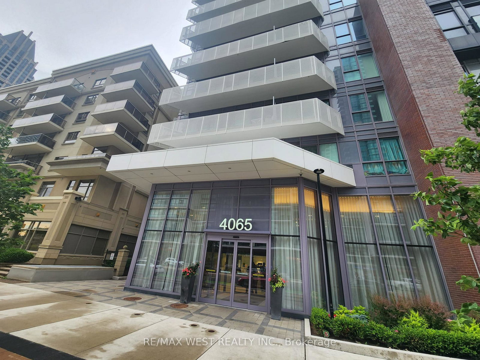 4065-confederation-parkway-mississauga-ontario-w12201494