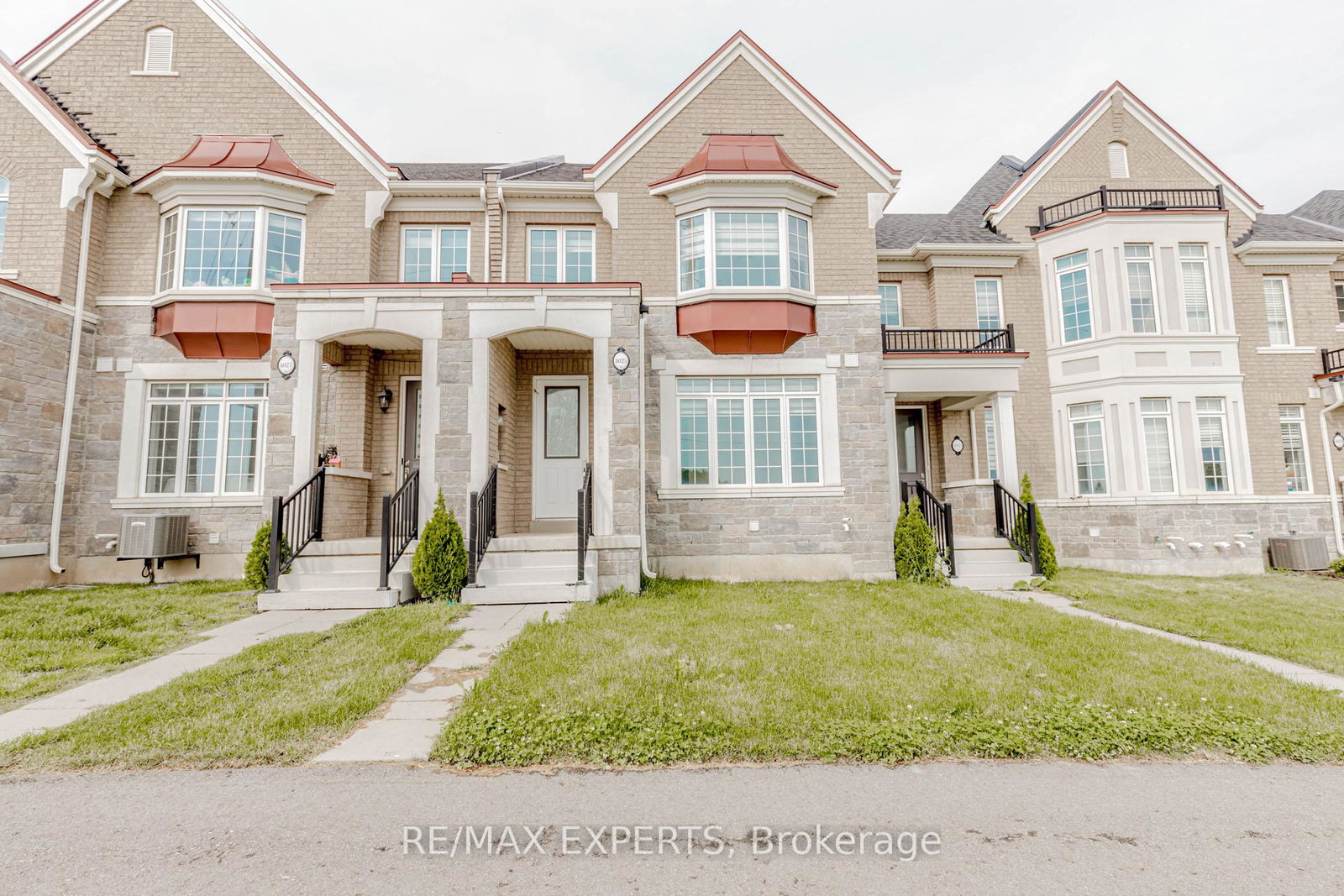 4025-sixth-line-oakville-ontario-w12201695