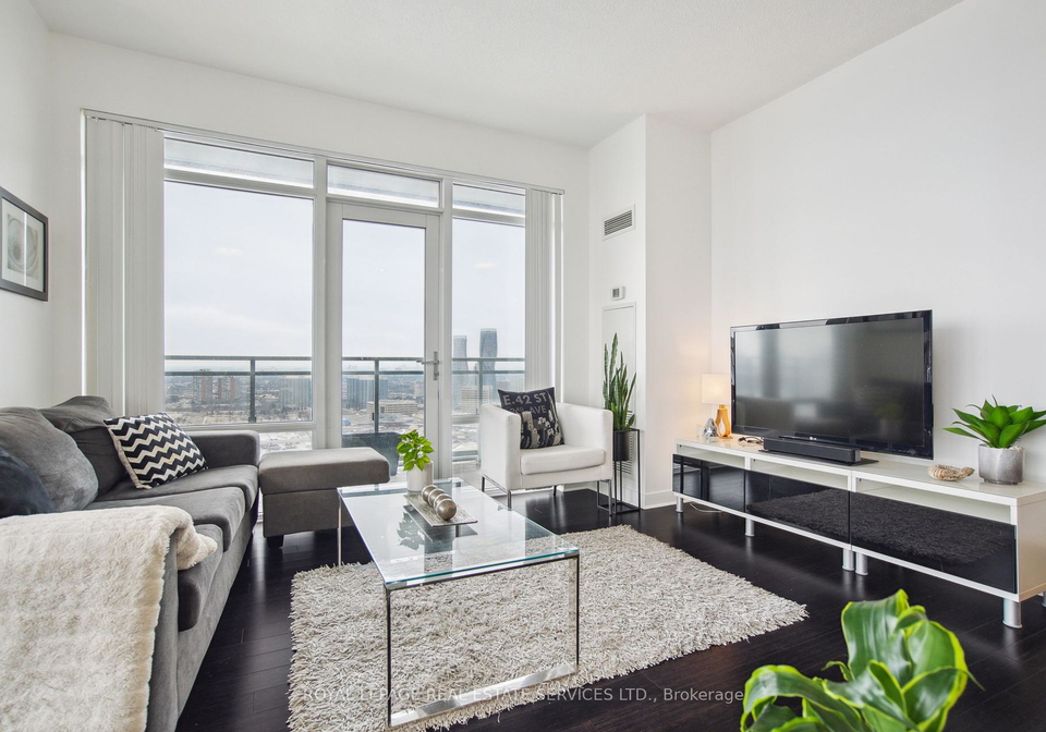 360-square-one-drive-mississauga-ontario-w12201830