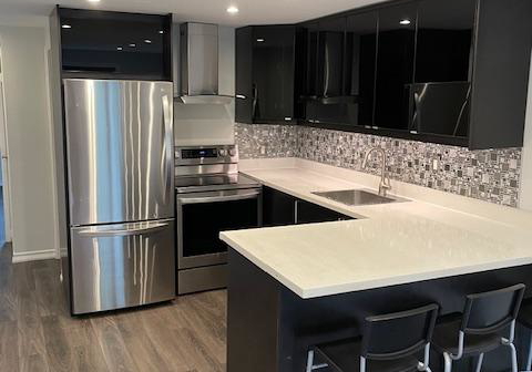 13-sorauren-avenue-toronto-ontario-w12201900
