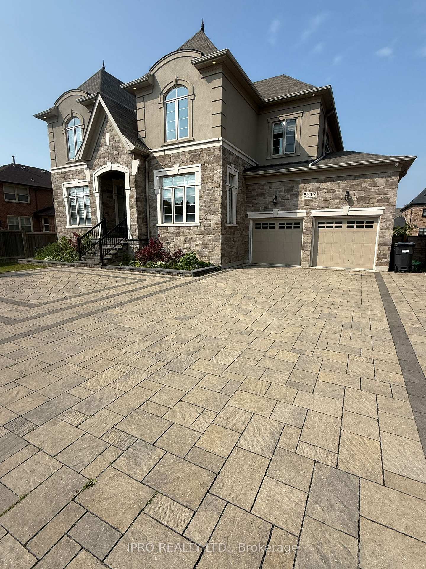 5217-road-mississauga-ontario-w12201938
