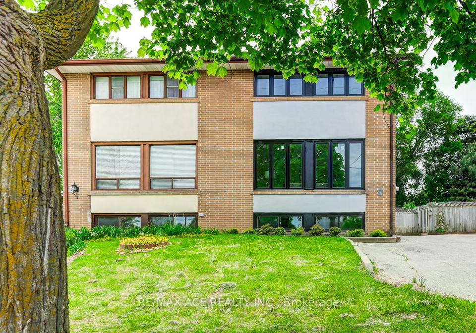 7-brookmere-road-etobicoke-ontario-w12202110