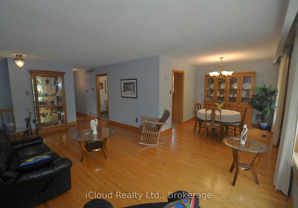 2285-wyandotte-drive-oakville-ontario-w12202133
