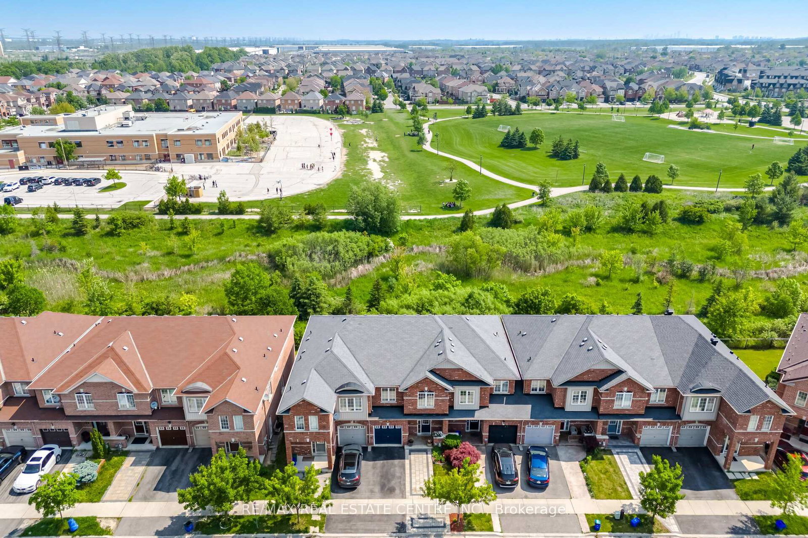335-hobbs-crescent-milton-ontario-w12202198