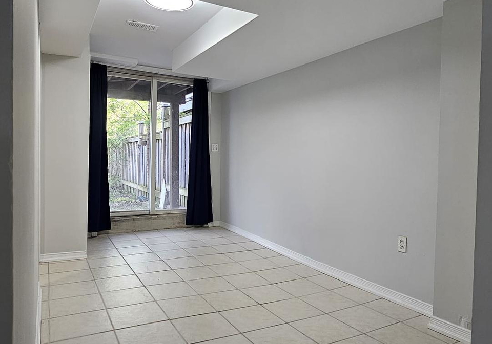 1204-prestonwood-crescent-mississauga-ontario-w12202354