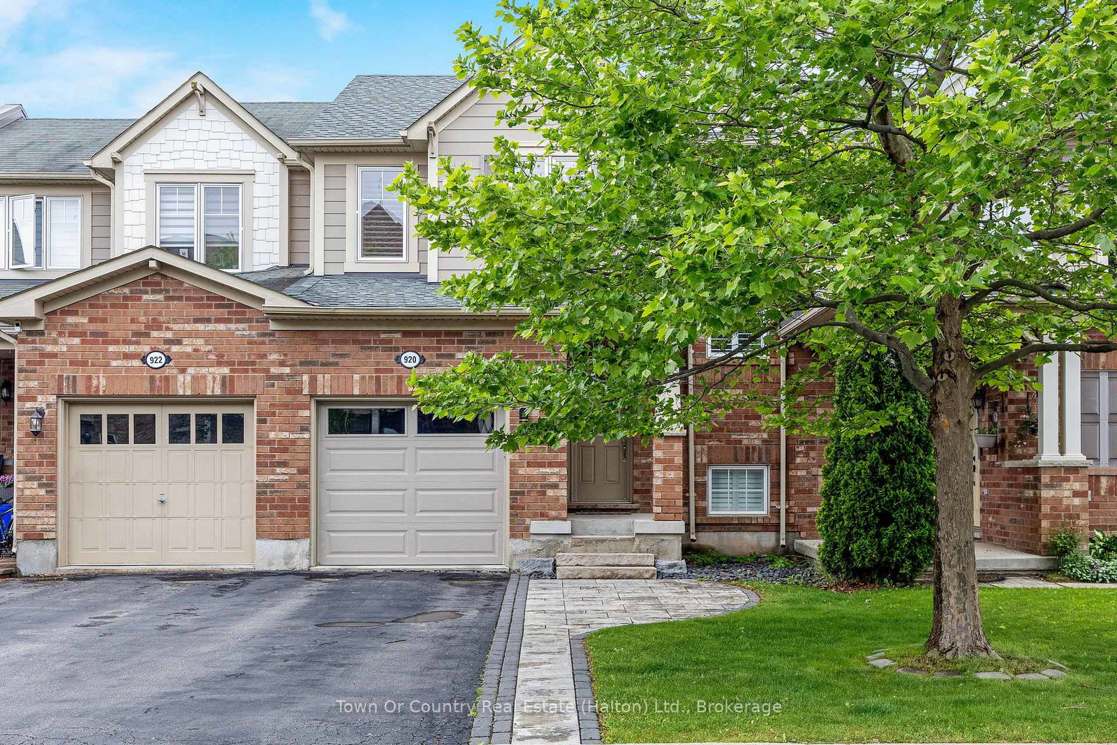 920-burrows-gate-milton-ontario-w12202399