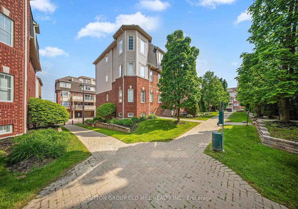 760-neighbourhood-circle-mississauga-ontario-w12202470