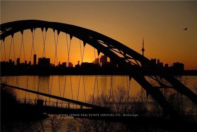 1-palace-pier-court-etobicoke-ontario-w12202540