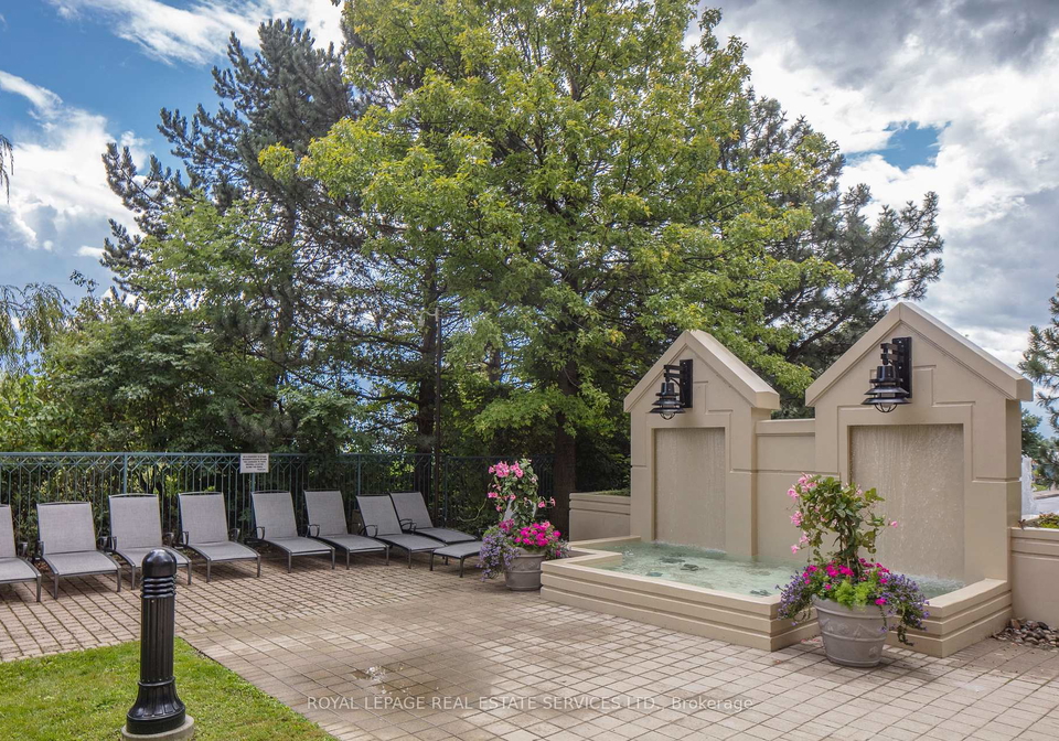 1-palace-pier-court-etobicoke-ontario-w12202540