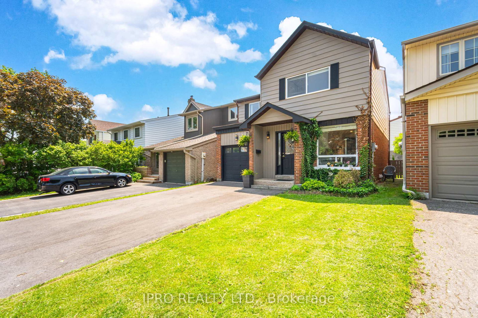 734-briar-crescent-milton-ontario-w12203237