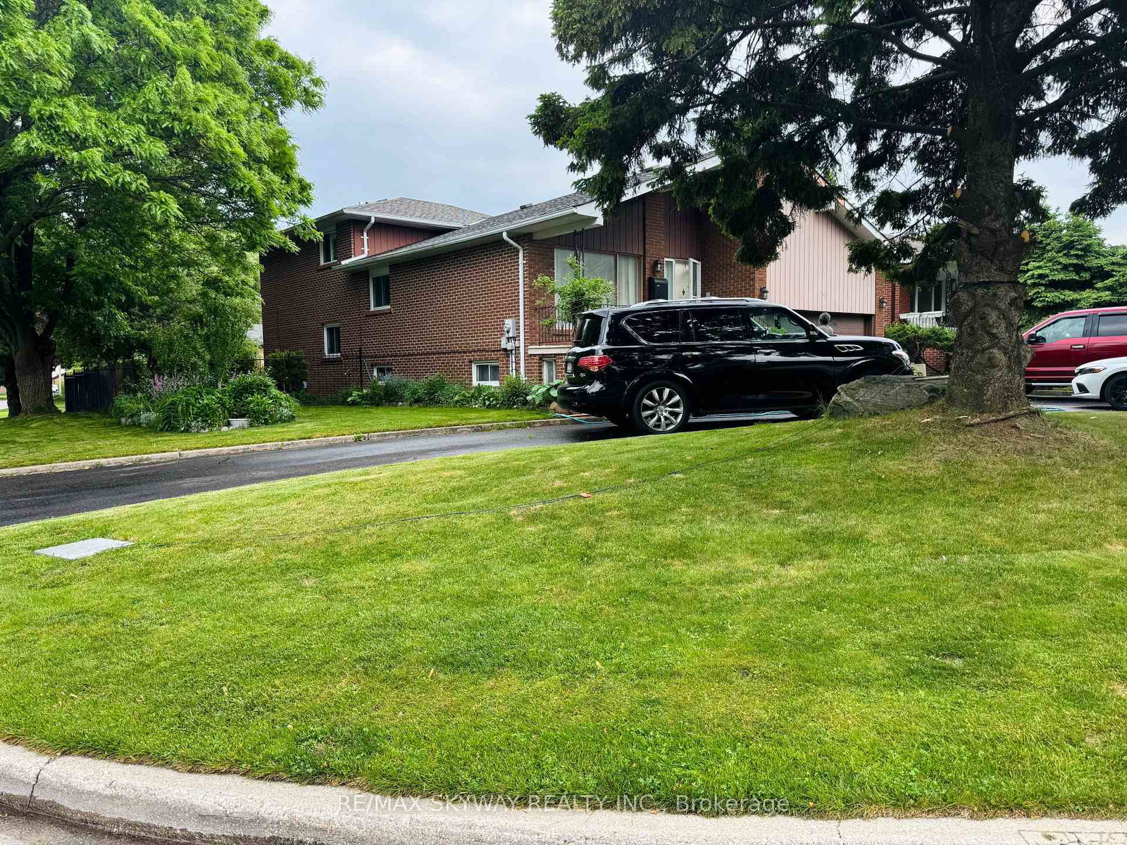 15-maidstone-crescent-brampton-ontario-w12203402
