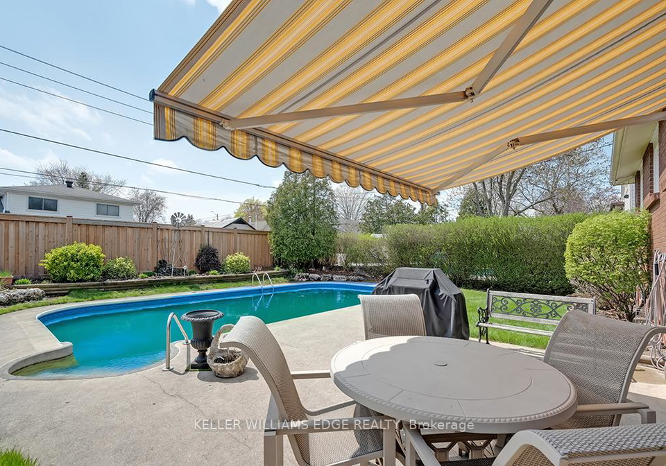 652-meadow-lane-burlington-ontario-w12203421