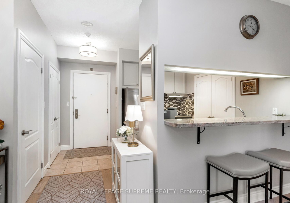 2-aberfoyle-crescent-etobicoke-ontario-w12203459