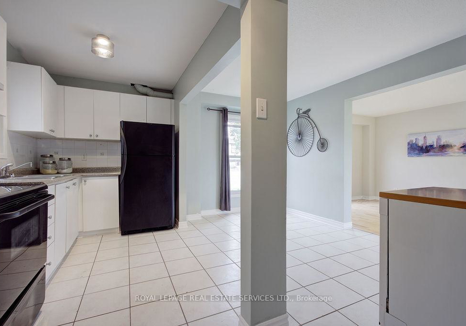 11-jacobs-square-brampton-ontario-w12203478